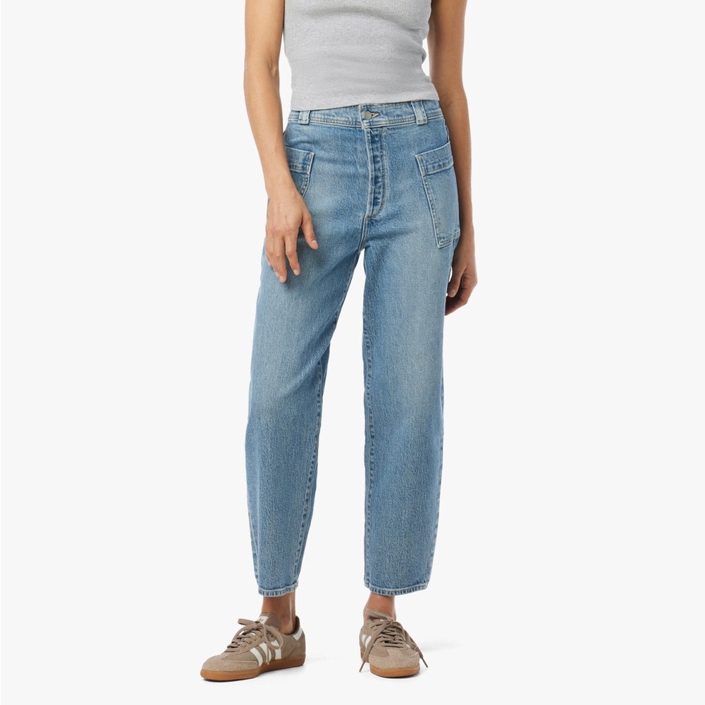 Joe’s The Phoebe High Rise Patch Pocket Barell Leg Jeans